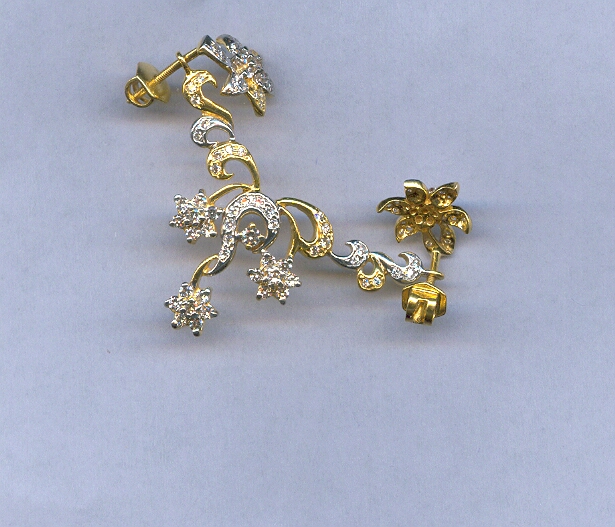 GOLD HALF SET PENDENT CASTING EXCLUSIVE