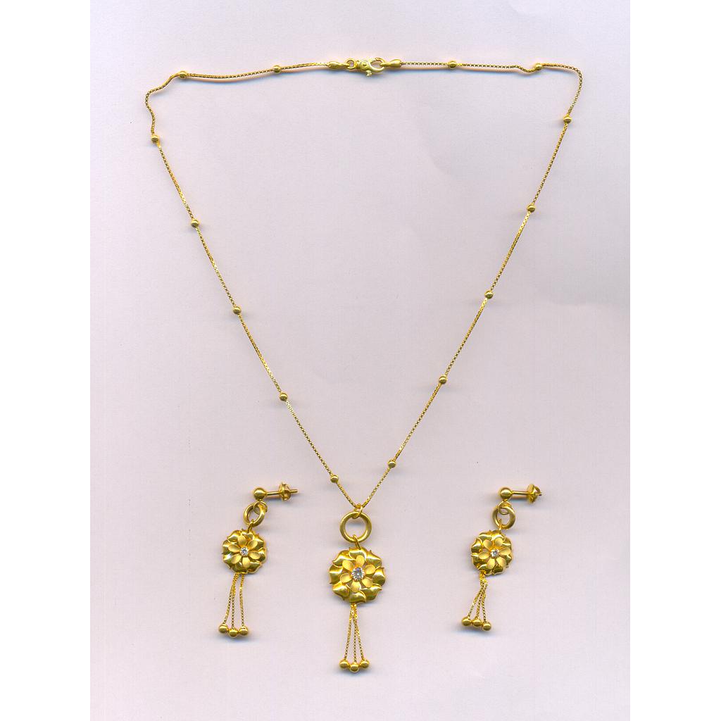 GOLD HALF SET PENDENT CASTING EXCLUSIVE