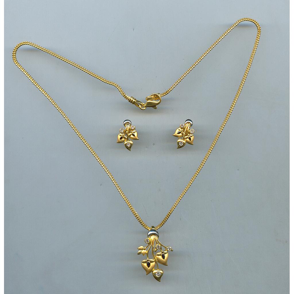 GOLD HALF SET PENDENT CASTING EXCLUSIVE