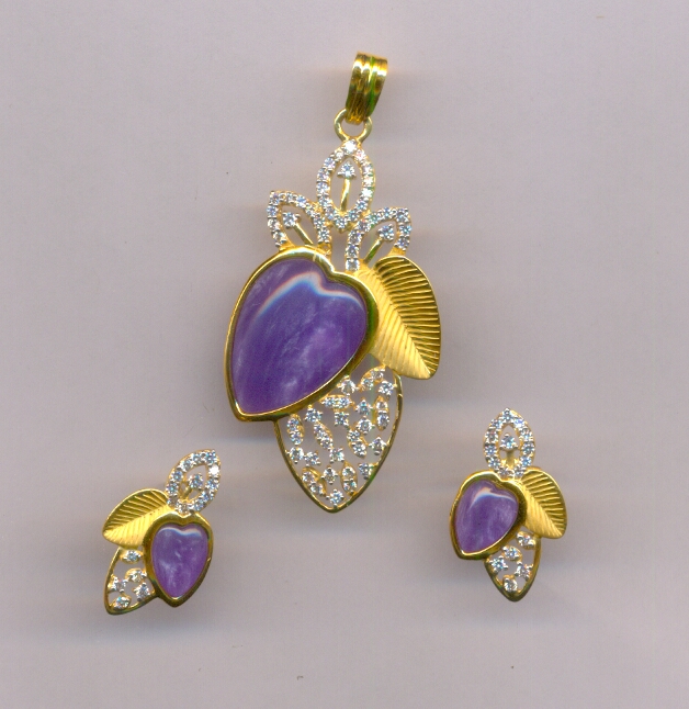 GOLD HALF SET PENDENT CASTING EXCLUSIVE