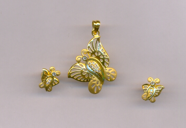 GOLD HALF SET PENDENT CASTING EXCLUSIVE