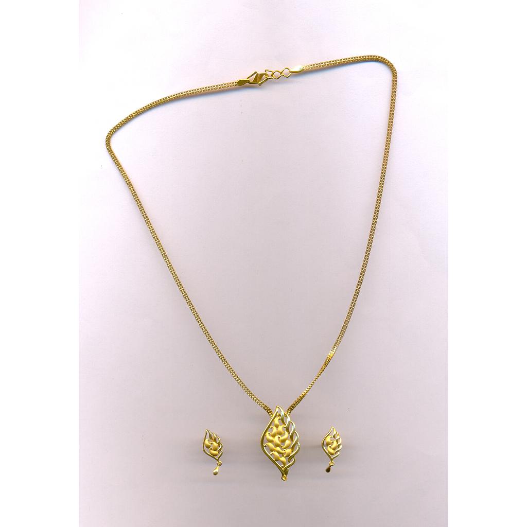 GOLD HALF SET PENDENT CASTING EXCLUSIVE
