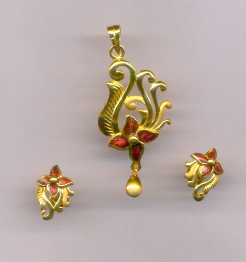 GOLD HALF SET PENDENT CASTING EXCLUSIVE