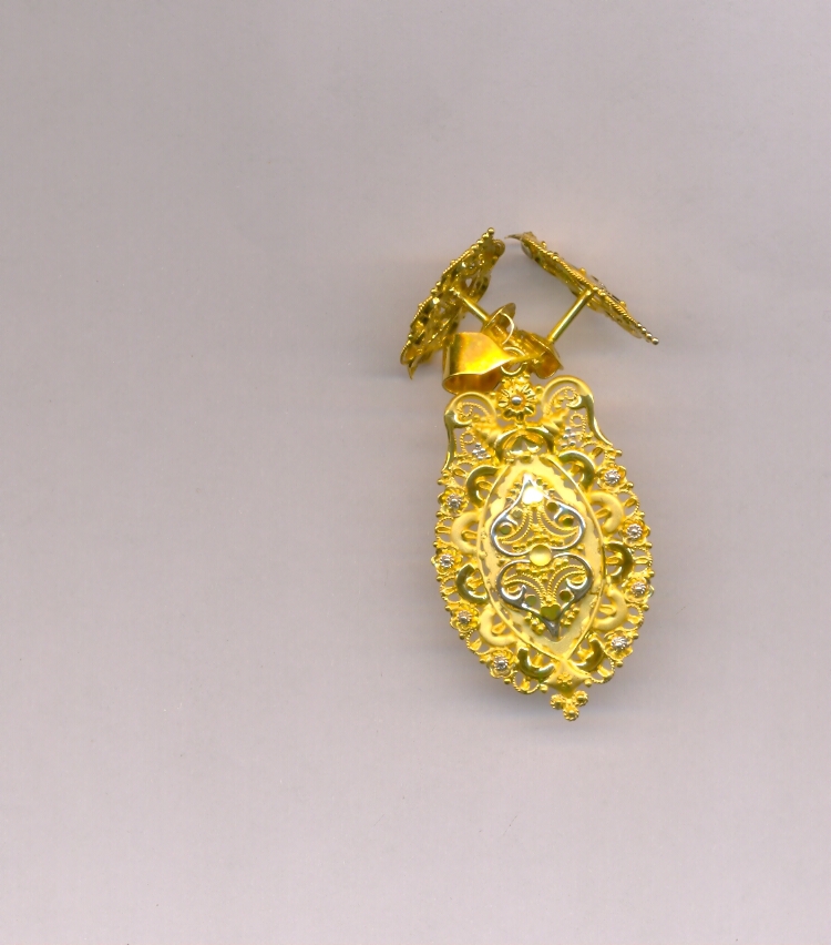 GOLD HALF SET PENDENT CASTING EXCLUSIVE