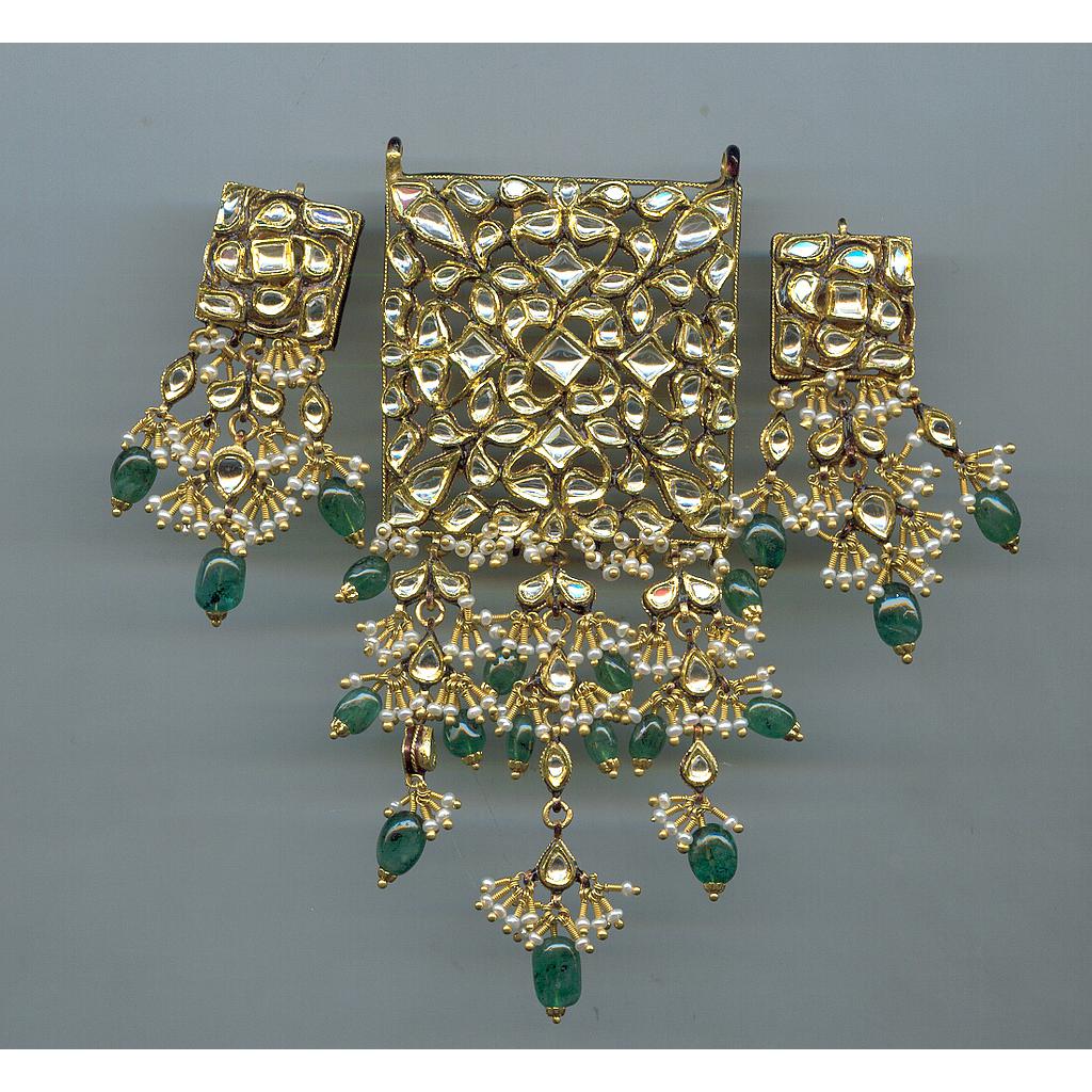 GOLD SET PENDENT KUNDAN