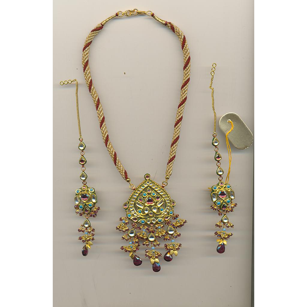 GOLD HALF SET PENDENT KUNDAN EXCLUSIVE