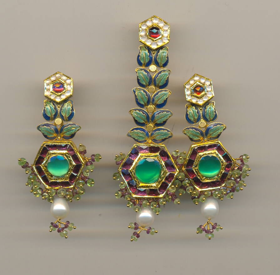 GOLD HALF SET PENDENT KUNDAN GENERAL