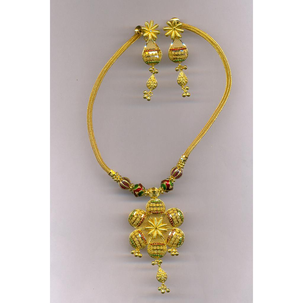 GOLD HALF SET PENDENT PLAIN EXCLUSIVE