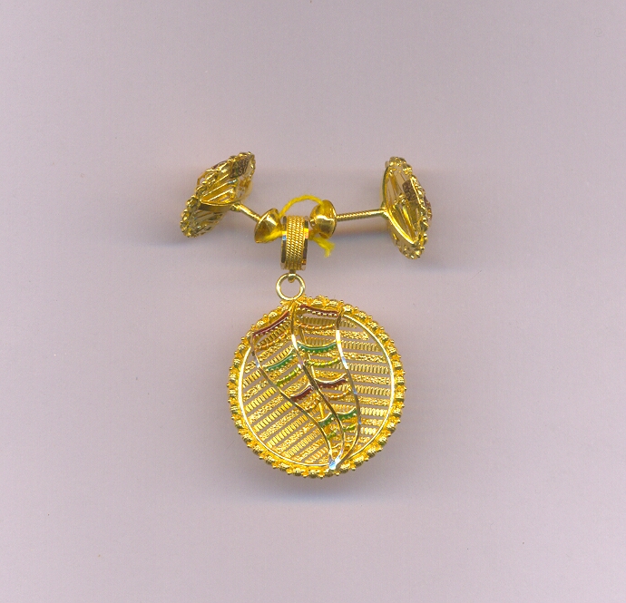 GOLD HALF SET PENDENT PLAIN EXCLUSIVE