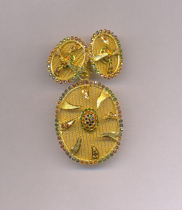 GOLD HALF SET PENDENT PLAIN EXCLUSIVE