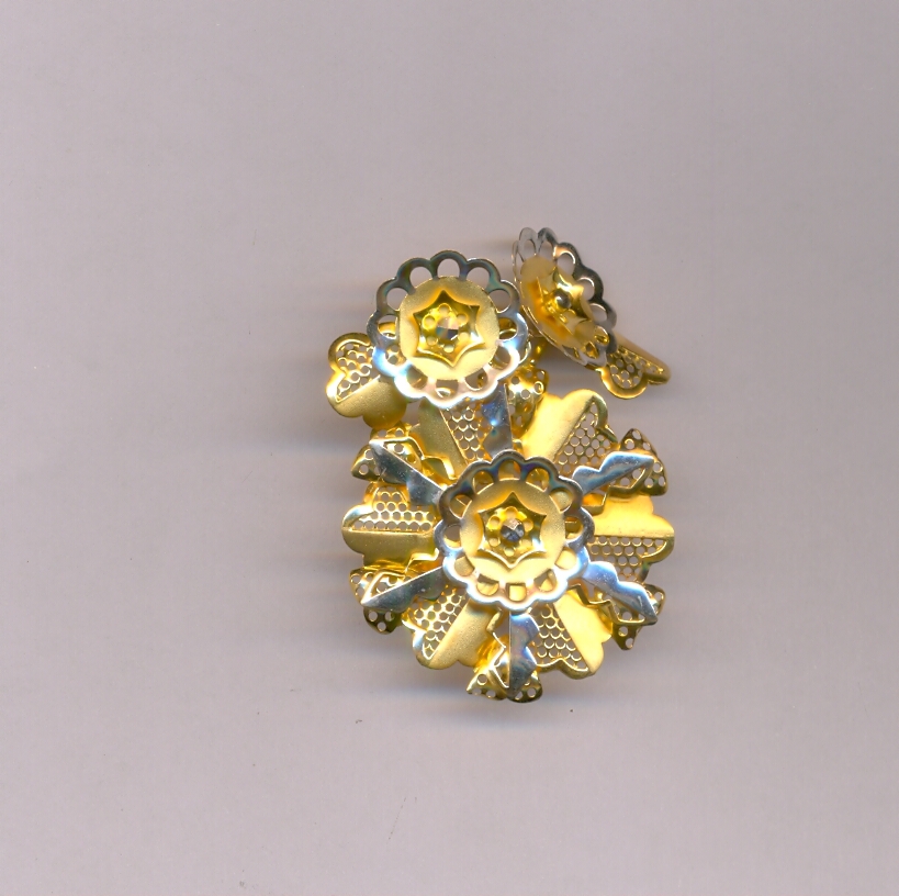 GOLD HALF SET PENDENT PLAIN EXCLUSIVE