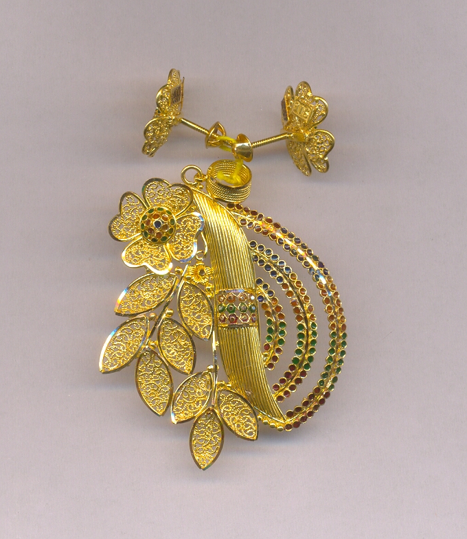 GOLD HALF SET PENDENT PLAIN EXCLUSIVE