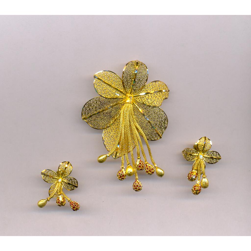 GOLD HALF SET PENDENT PLAIN EXCLUSIVE