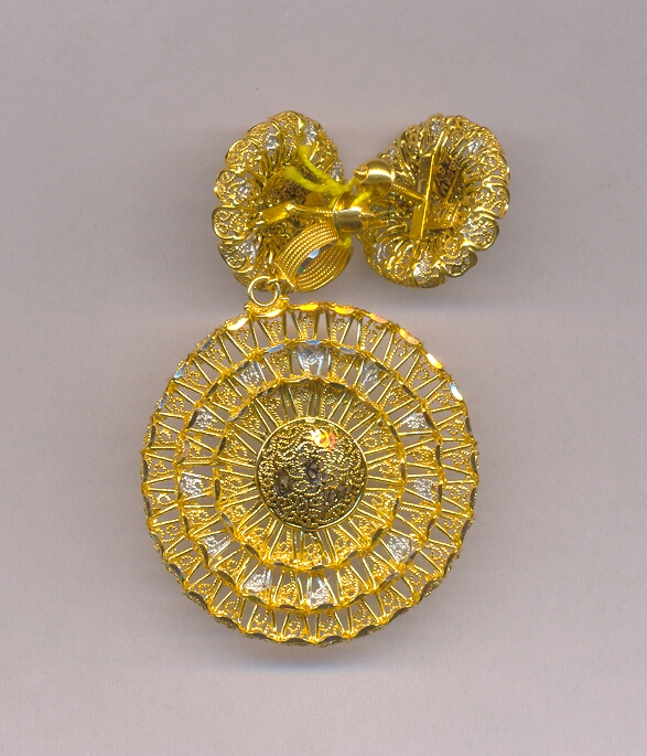 GOLD HALF SET PENDENT PLAIN EXCLUSIVE