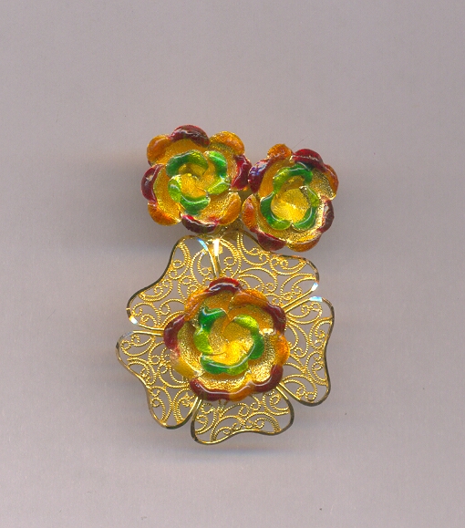GOLD HALF SET PENDENT PLAIN EXCLUSIVE