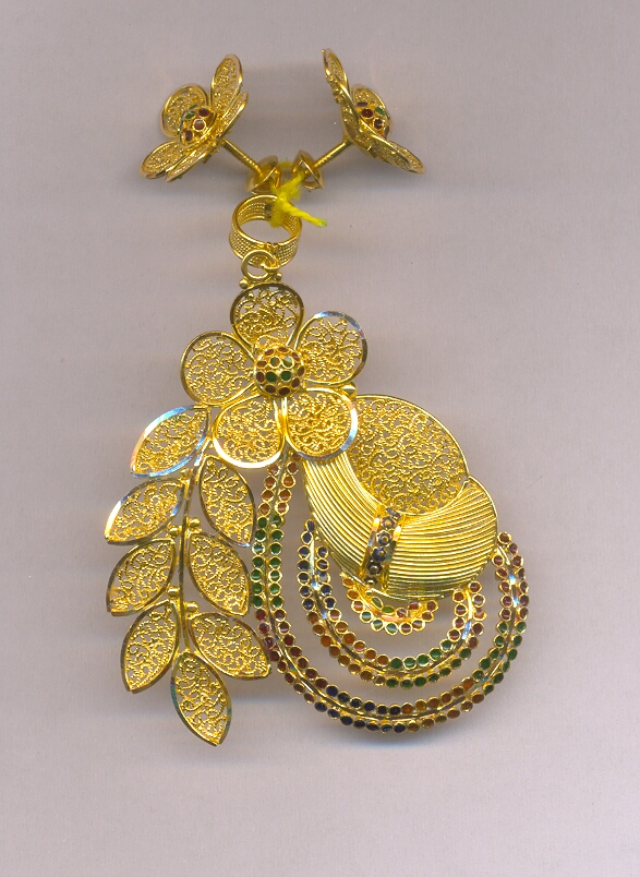 GOLD HALF SET PENDENT PLAIN EXCLUSIVE
