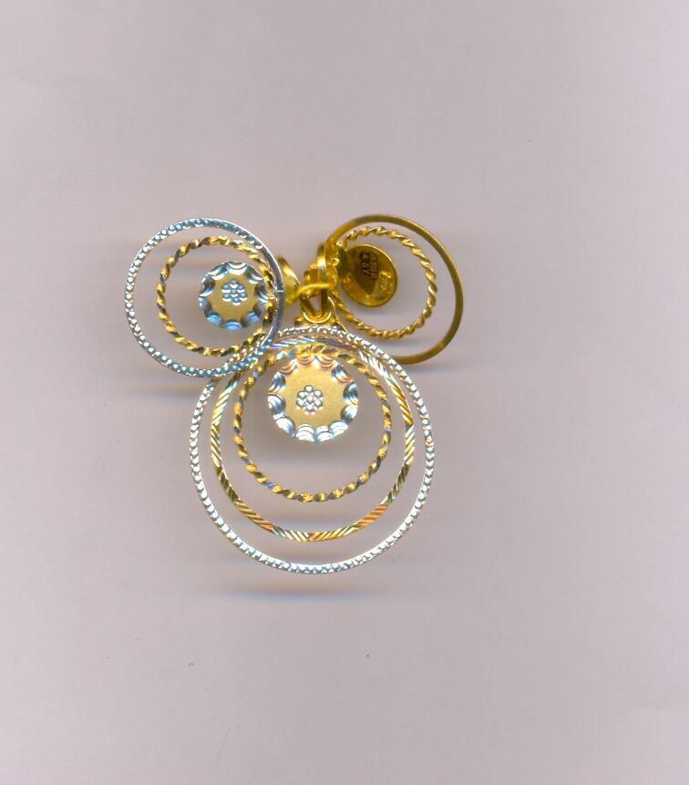 GOLD HALF SET PENDENT PLAIN EXCLUSIVE