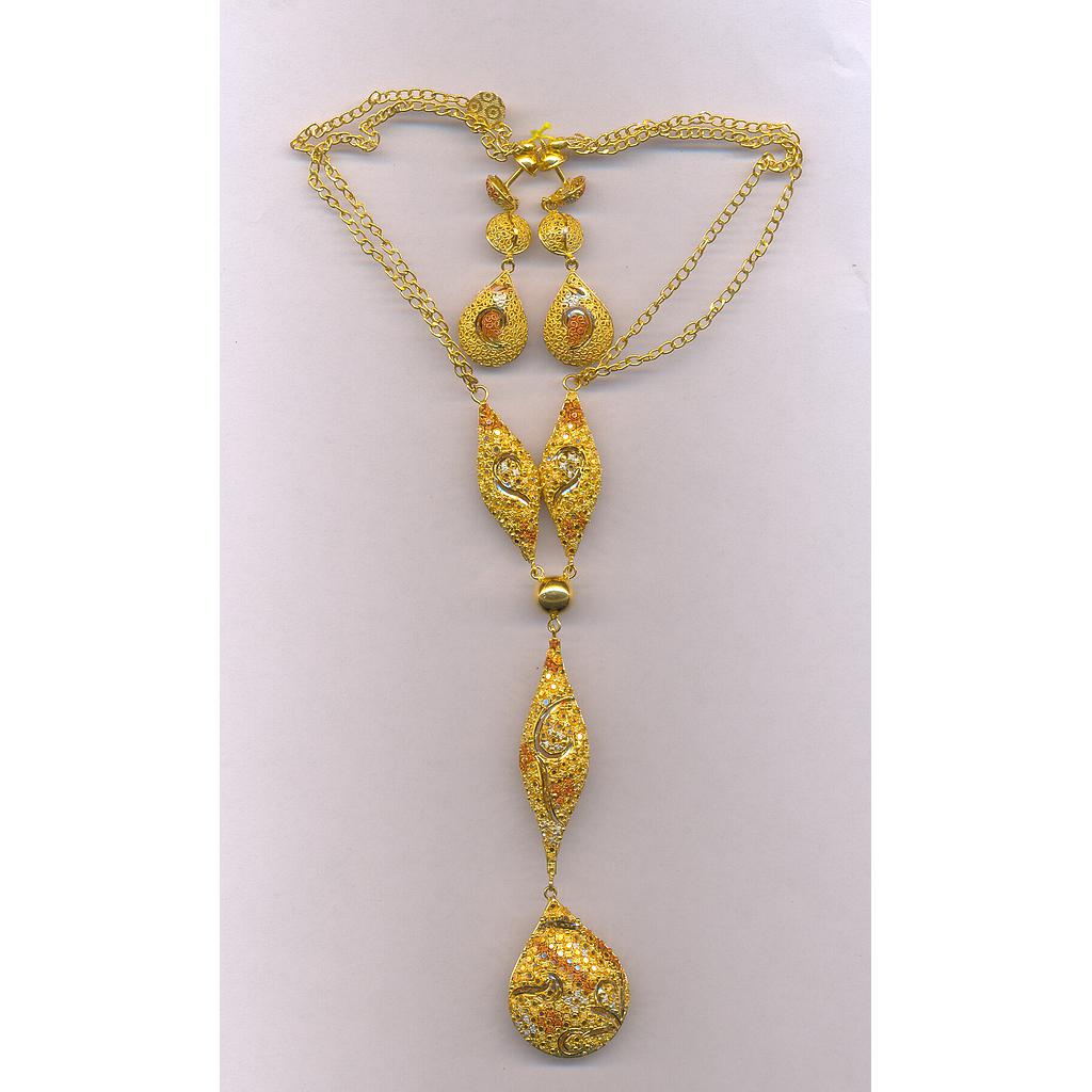 GOLD HALF SET PENDENT PLAIN EXCLUSIVE