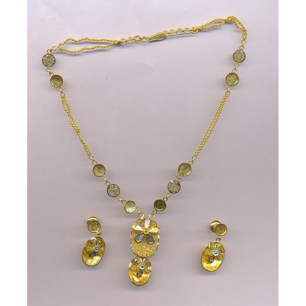 GOLD HALF SET PENDENT PLAIN EXCLUSIVE