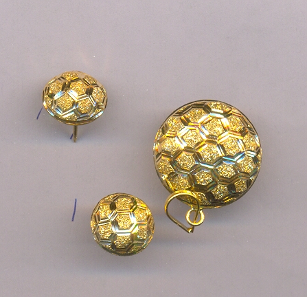 GOLD HALF SET PENDENT PLAIN FANCY