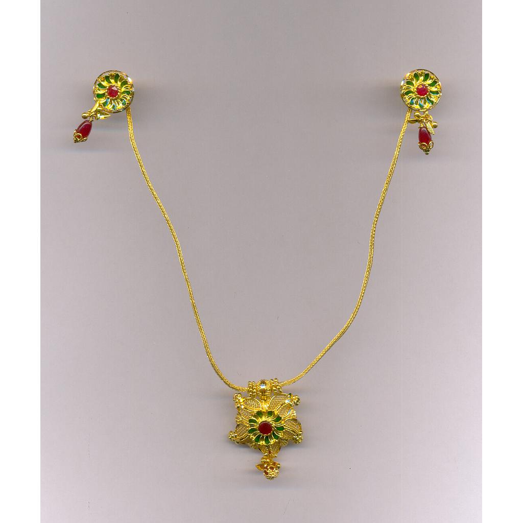 GOLD HALF SET PENDENT PLAIN FANCY