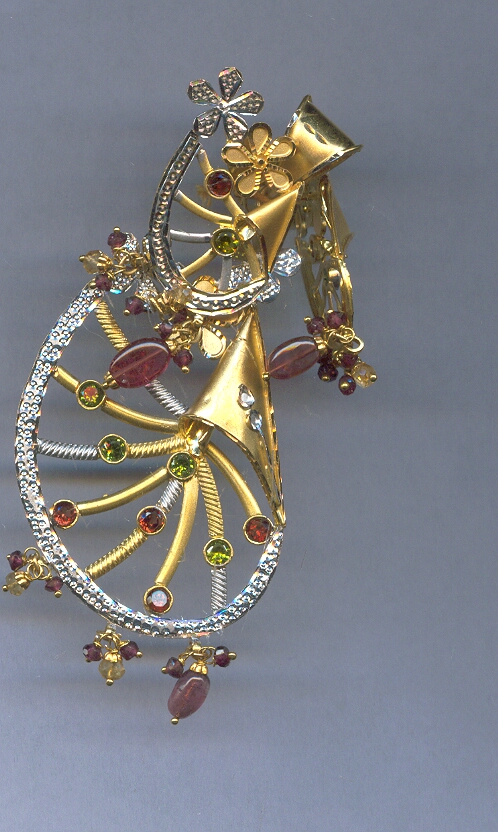 GOLD HALF SET PENDENT PLAIN FANCY