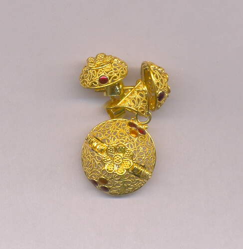 GOLD HALF SET PENDENT PLAIN FANCY