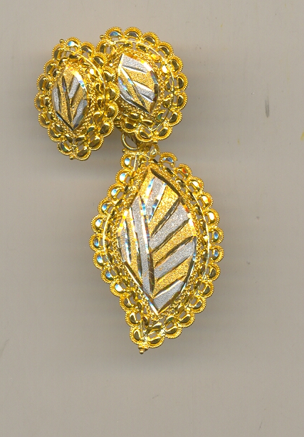 GOLD HALF SET PENDENT PLAIN FANCY