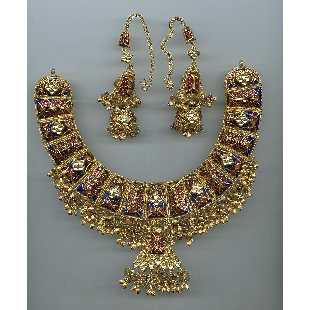 GOLD HALF SET ROUND ANTIQUE EXCLUSIVE