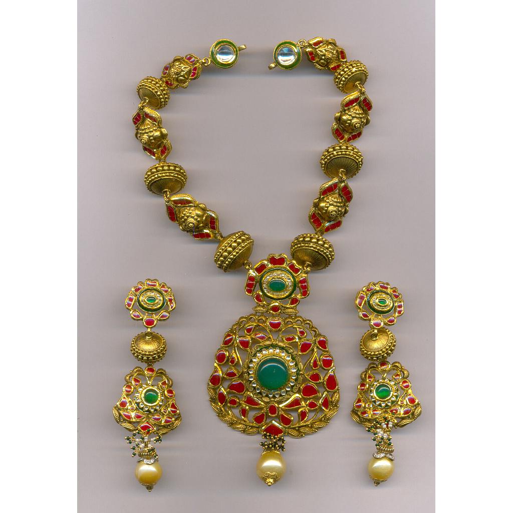 GOLD HALF SET ROUND ANTIQUE EXCLUSIVE
