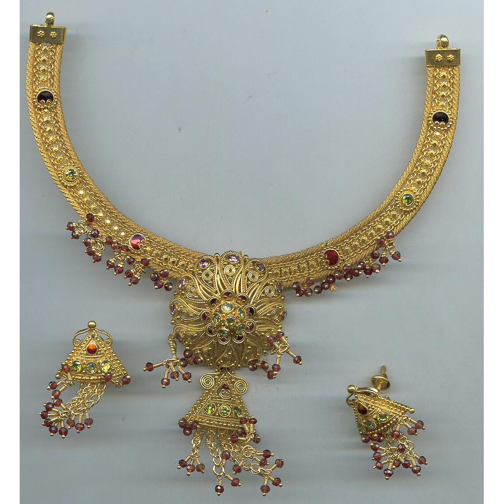 GOLD HALF SET ROUND ANTIQUE EXCLUSIVE