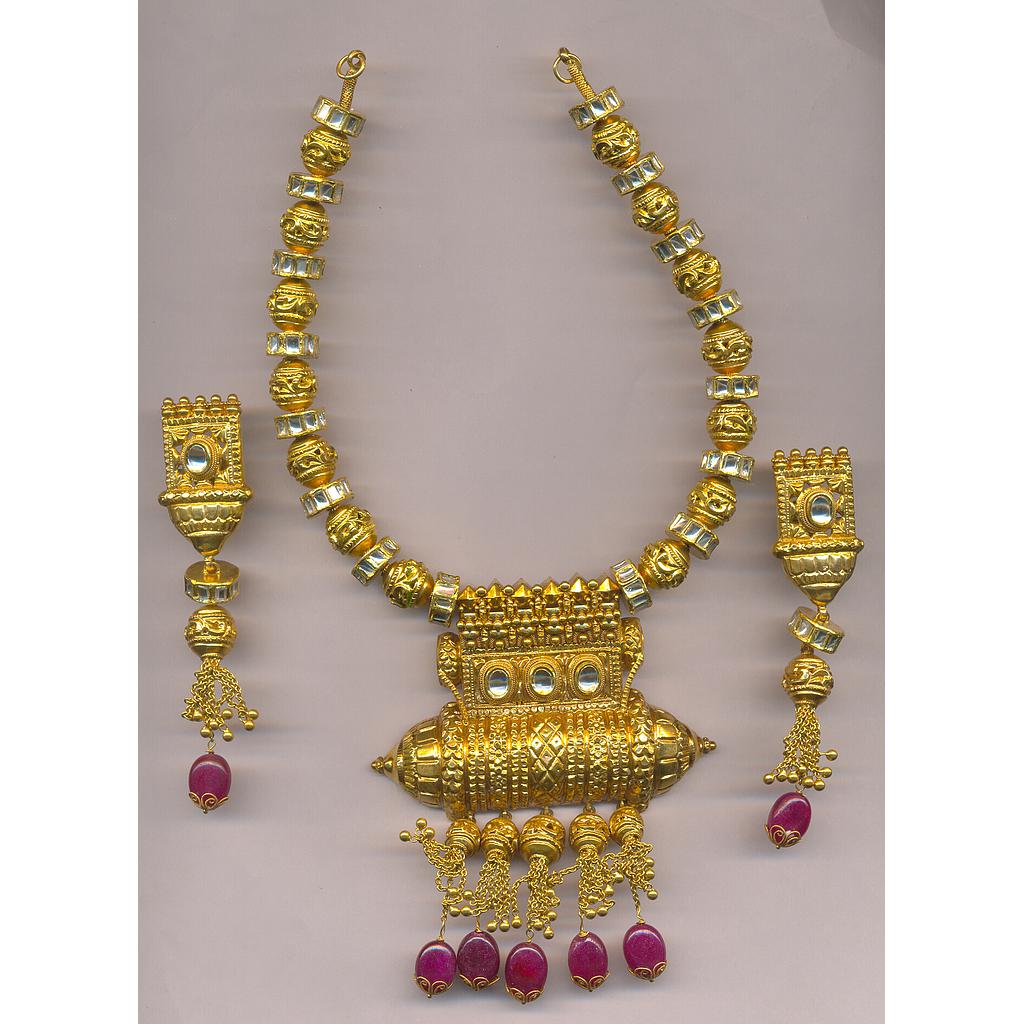 GOLD HALF SET ROUND ANTIQUE EXCLUSIVE