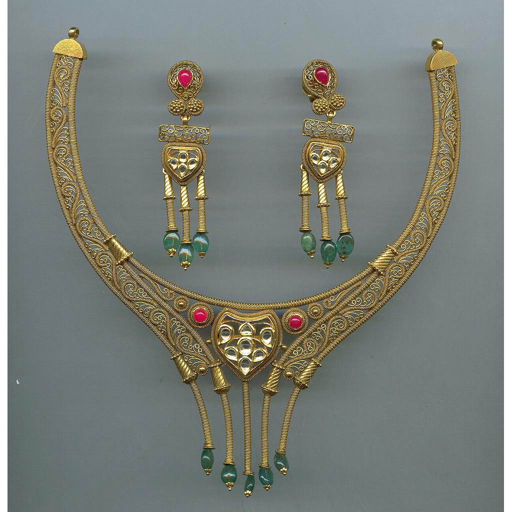 GOLD HALF SET ROUND ANTIQUE EXCLUSIVE