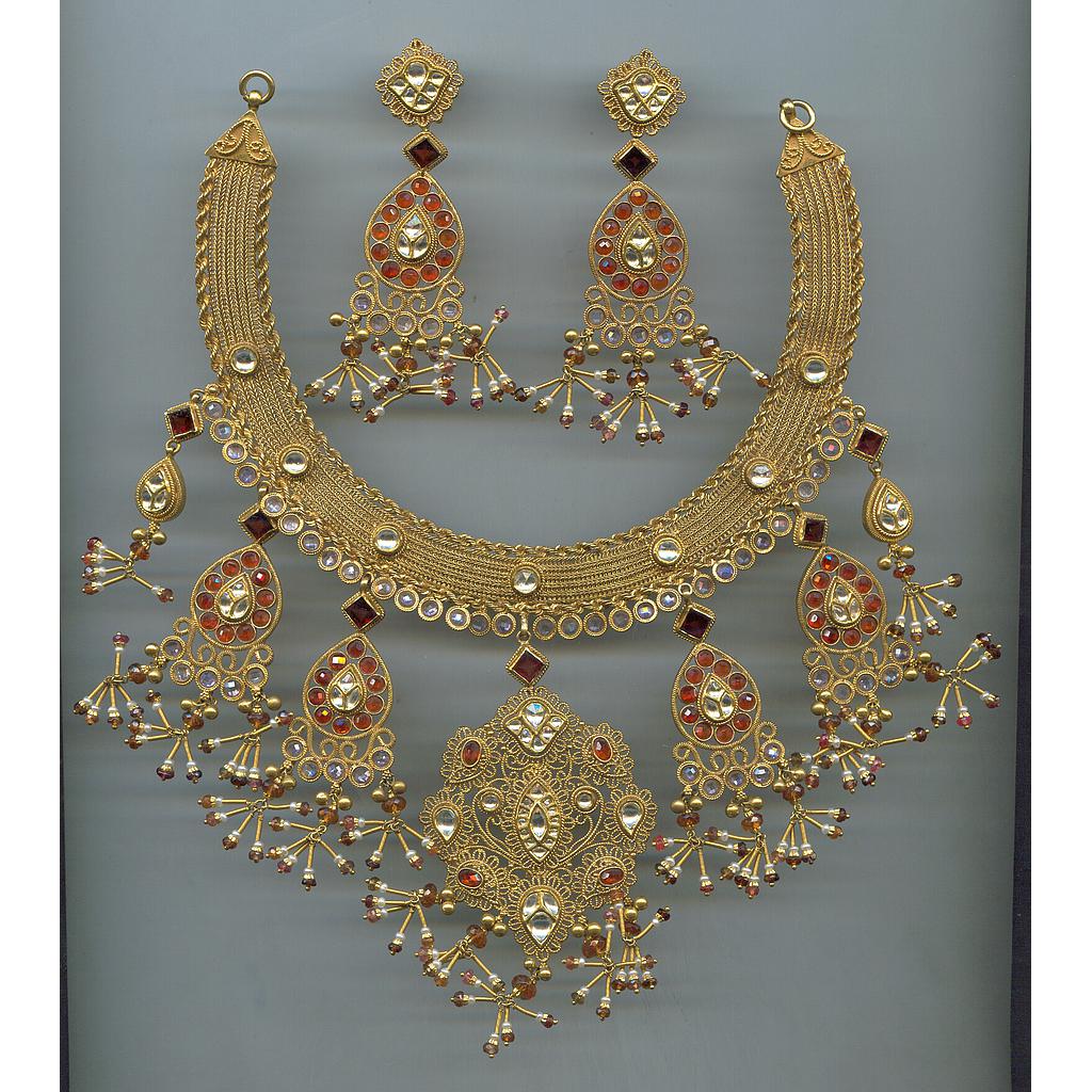 GOLD HALF SET ROUND ANTIQUE EXCLUSIVE