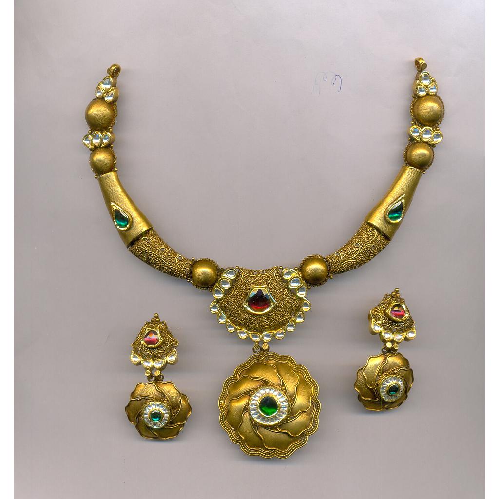 GOLD HALF SET ROUND ANTIQUE EXCLUSIVE