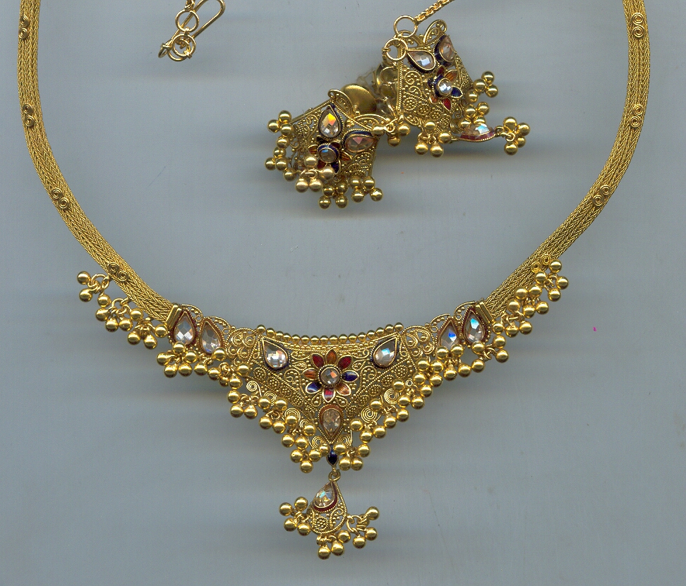 GOLD HALF SET ROUND ANTIQUE EXCLUSIVE