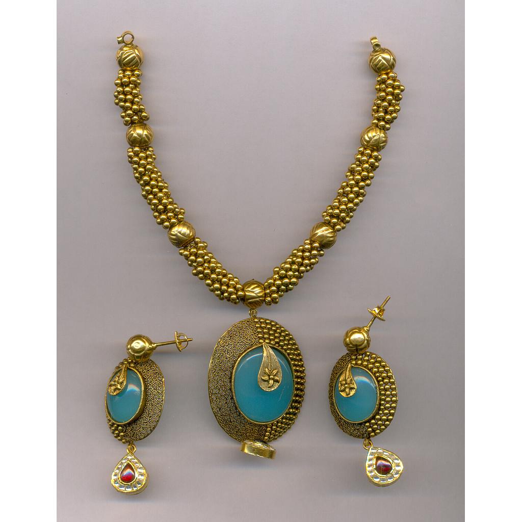 GOLD HALF SET ROUND ANTIQUE EXCLUSIVE