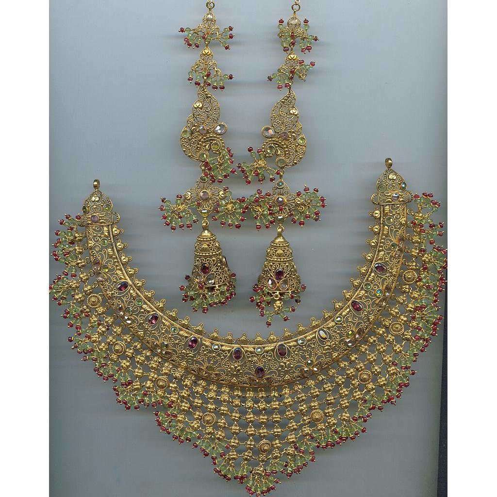 GOLD HALF SET ROUND ANTIQUE EXCLUSIVE