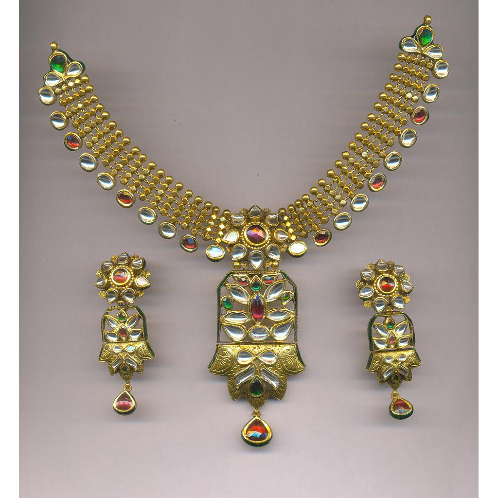 GOLD HALF SET ROUND ANTIQUE EXCLUSIVE