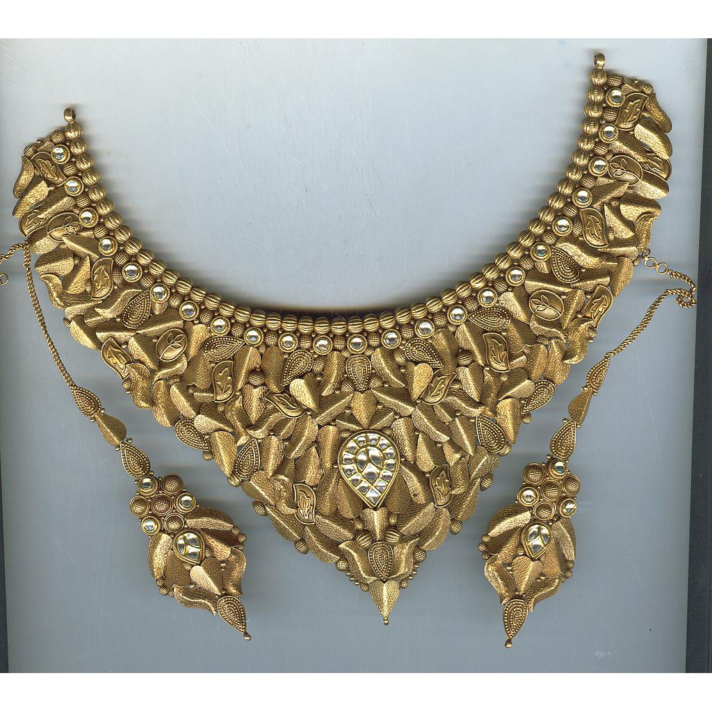 GOLD HALF SET ROUND ANTIQUE EXCLUSIVE