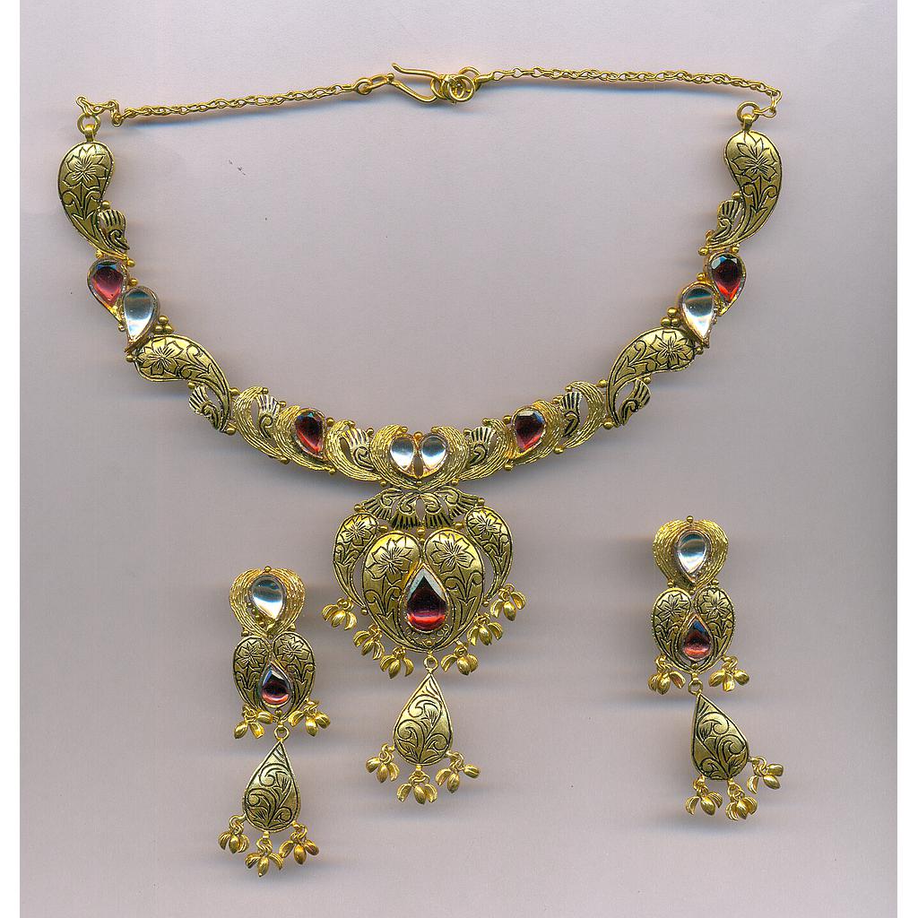 GOLD HALF SET ROUND ANTIQUE FANCY