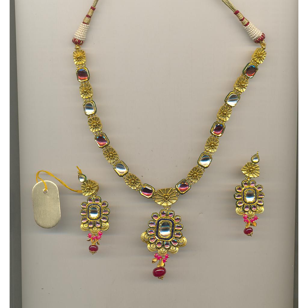 GOLD HALF SET ROUND ANTIQUE FANCY