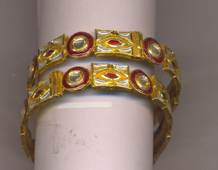 GOLD HALF SET ROUND ANTIQUE FANCY