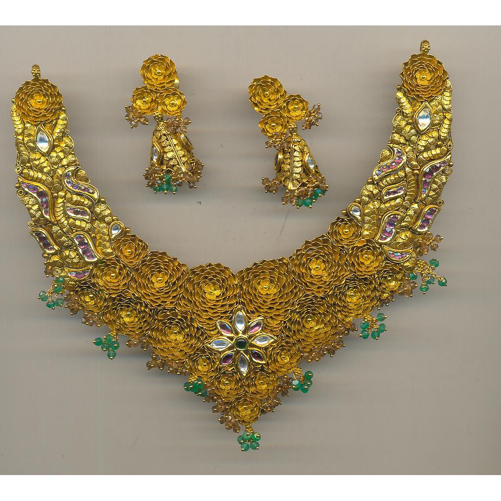 GOLD HALF SET ROUND ANTIQUE FANCY