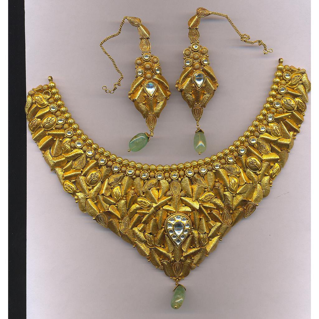 GOLD HALF SET ROUND ANTIQUE GENERAL