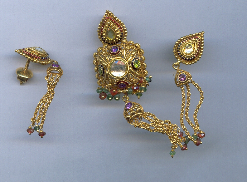 GOLD HALF SET ROUND ANTIQUE GENERAL