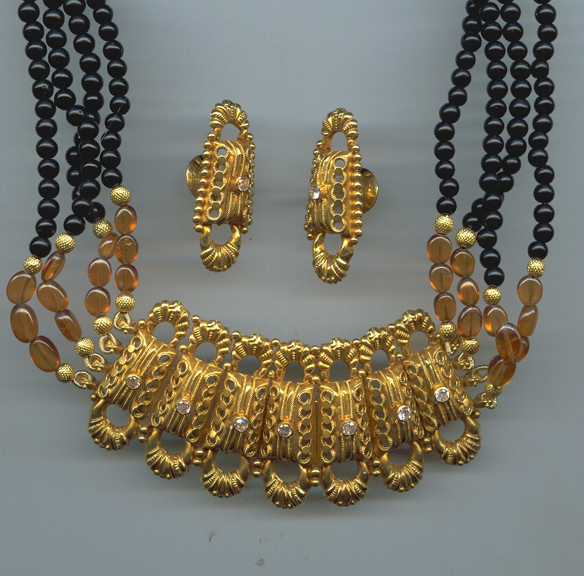 GOLD HALF SET ROUND ANTIQUE GENERAL