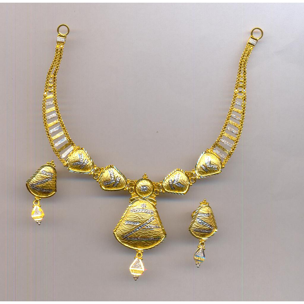 GOLD HALF SET ROUND CASTING EXCLUSIVE