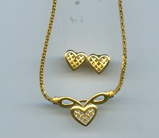 GOLD HALF SET ROUND CASTING EXCLUSIVE