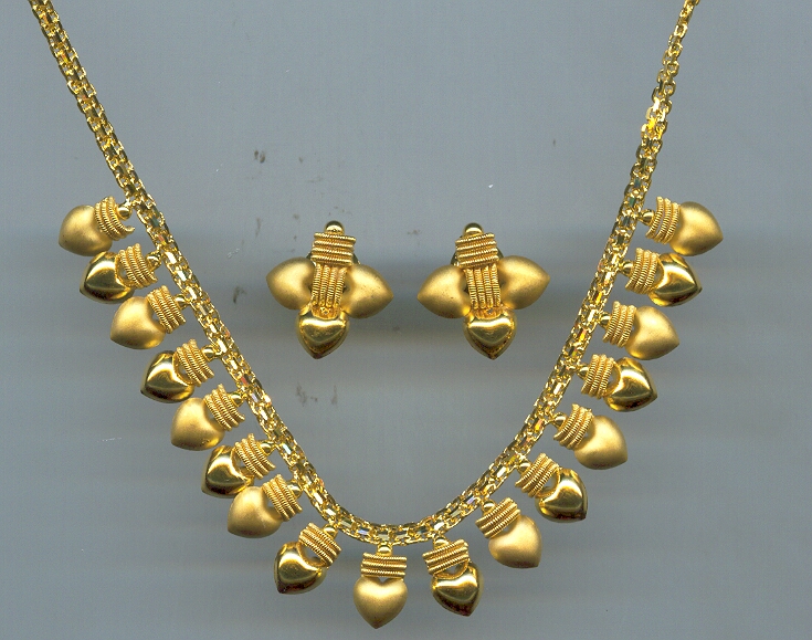 GOLD HALF SET ROUND CASTING EXCLUSIVE